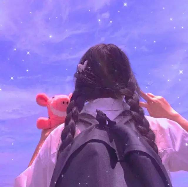 优质紫色滤镜女生头像/从来没想过推开谁 尽管我时而会难受
