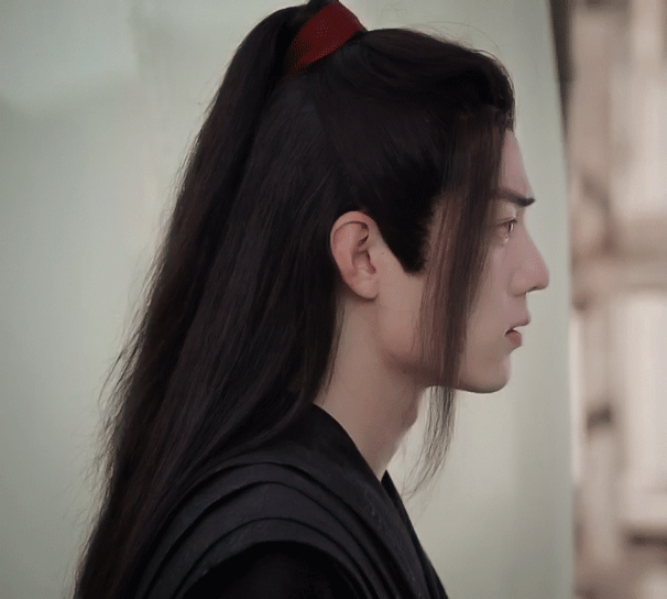 肖战魏无羡造型与原著有别,但就这一点改变,被网友称为神来之笔