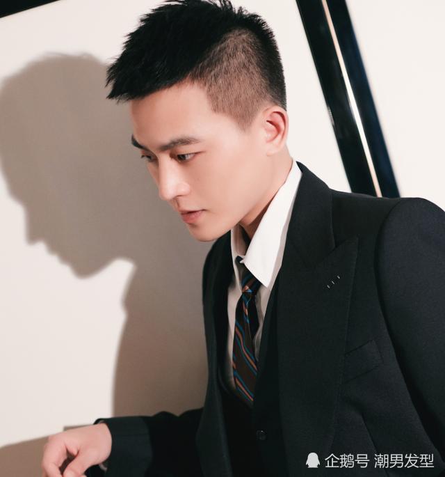 发型,刘海,男生发型,颜值,短发,头发