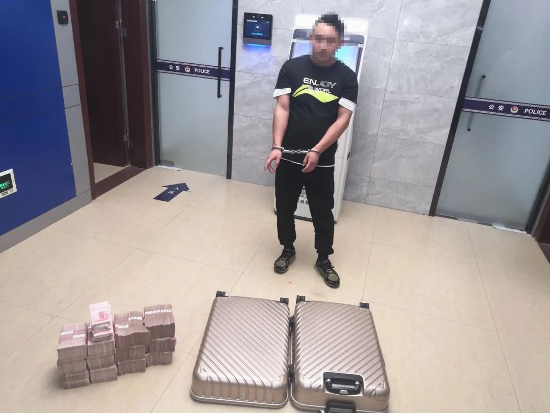 火炬警方破获一起特大盗窃案