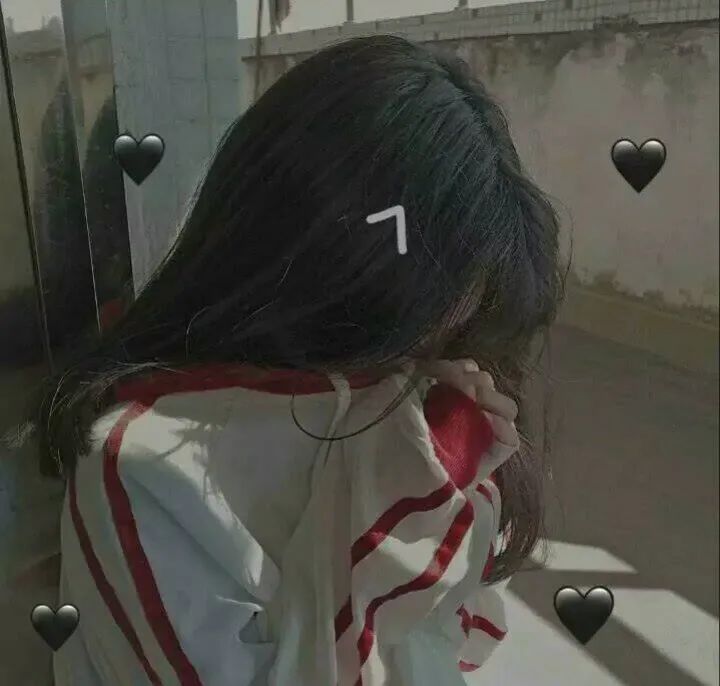 头像:微丧女生头像/难过时用