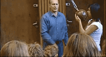 一笑超人的搞笑gif:肚子动的和波浪一样,哪吒也没这么