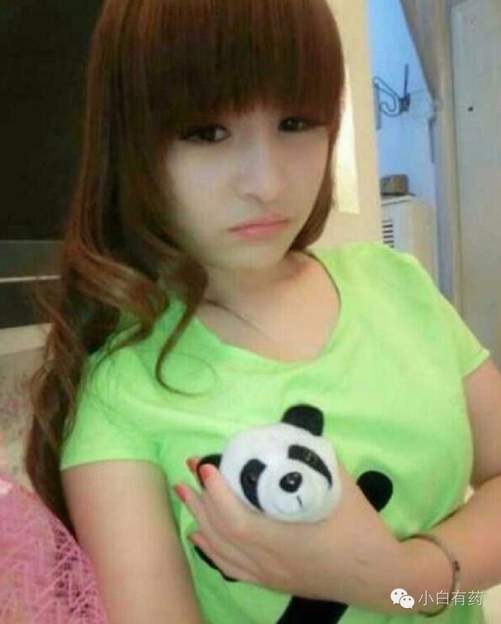 内涵段子:妹子这是习惯性姿势?