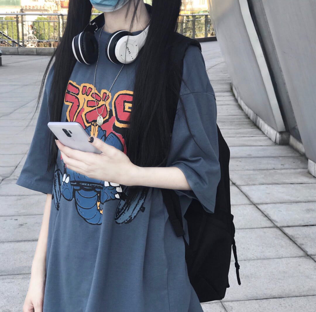 2020最新头像女不露脸,情侣头像一左一右成熟 不露脸女生头像:你如果认识从前的我,也许你会原谅现在的我!