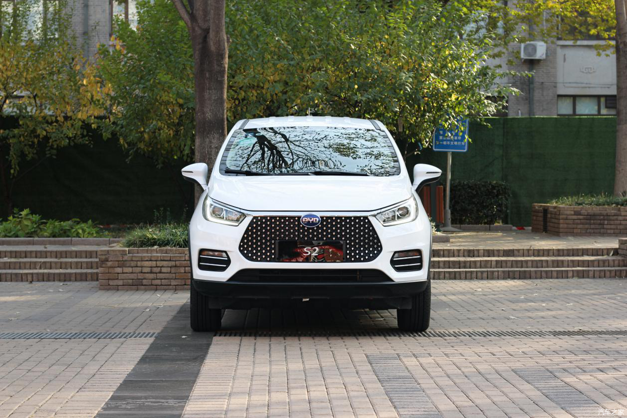 作为一名太原后生 我一定要买一辆比亚迪纯电动车 看点快报