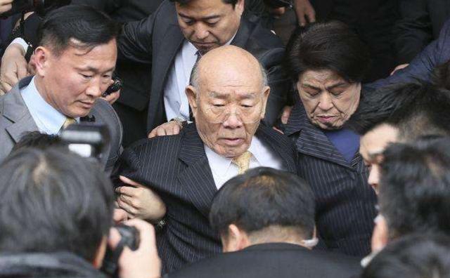 韩国89岁前铁血总统下场惨淡文在寅复仇成功了吗