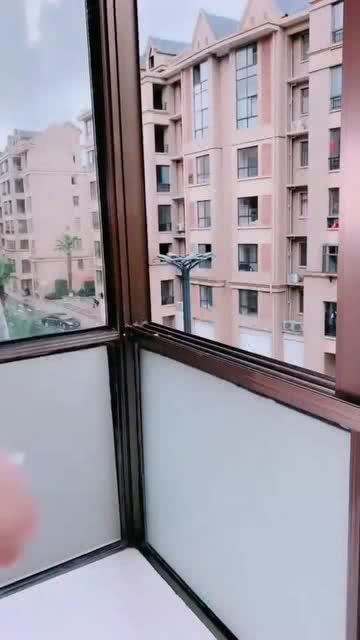 低预算旧房翻新｜青岛业主花300块搞定窗户防水，省下5000换窗费