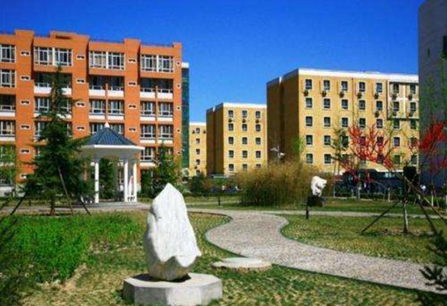 学费2.8万的民办二本,值得报考吗?老师:若这4个专业就