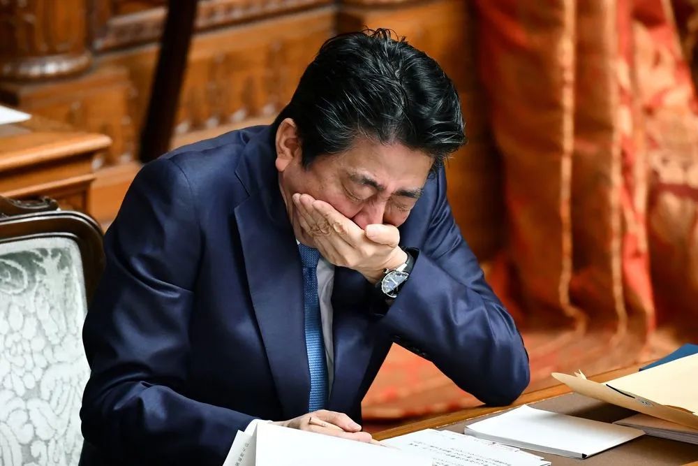 日本安倍晋三首相辞职!