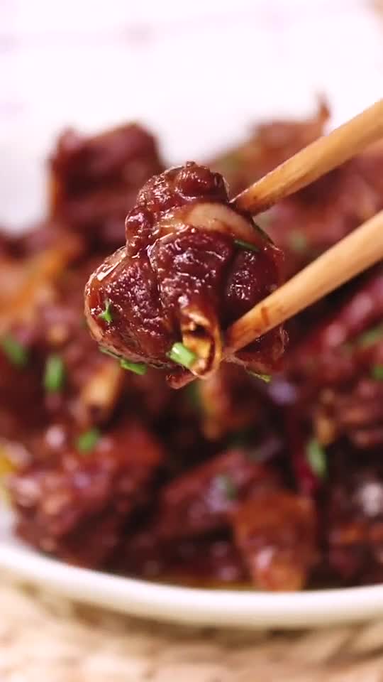 0?fmt=jpg&size=30&h=960&w=540&ppv=1