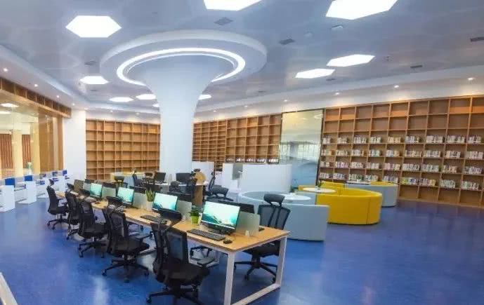 开馆 浏阳新图书馆正式上线 大容量 新科技 高颜值 看点快报