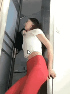 今天车胎扎了个钉子,我打电话问4s店说要多少钱补,他说两百就行,叫我