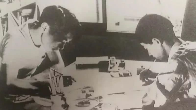 哆啦a梦 两个 爸爸 的友情往事 拥有他们的童年 是一种幸运 看点快报