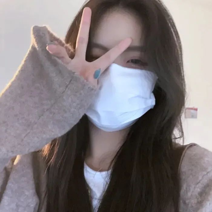 女生头像:认真生活,就可以找到生活藏起来的糖果