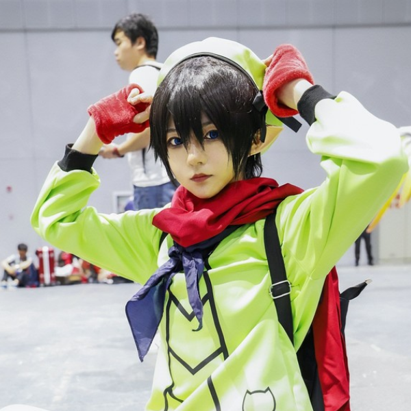 凹凸世界,卡米尔cosplay:碧海似晨空,却夹杂着不应有的成熟.