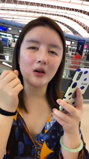 怎么把美瞳拿下来，怎么把美瞳拿下来？