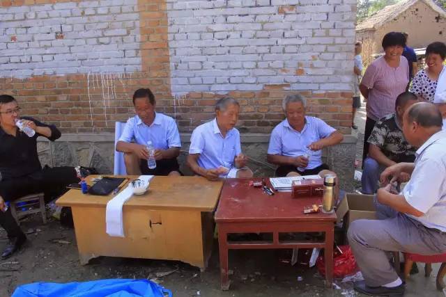 丰县首羡镇渠集村:享年103岁的柏桂香老人,与亲朋乡邻