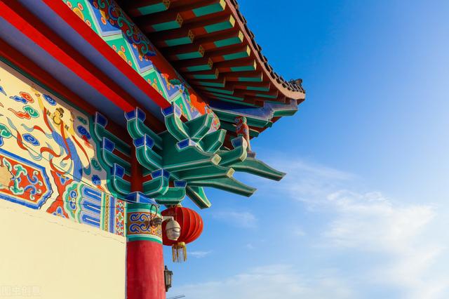飞檐斗拱的魅力:支撑中国古建筑数千年