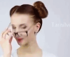 每日有趣gif图#吼不过三秒立马就怂!