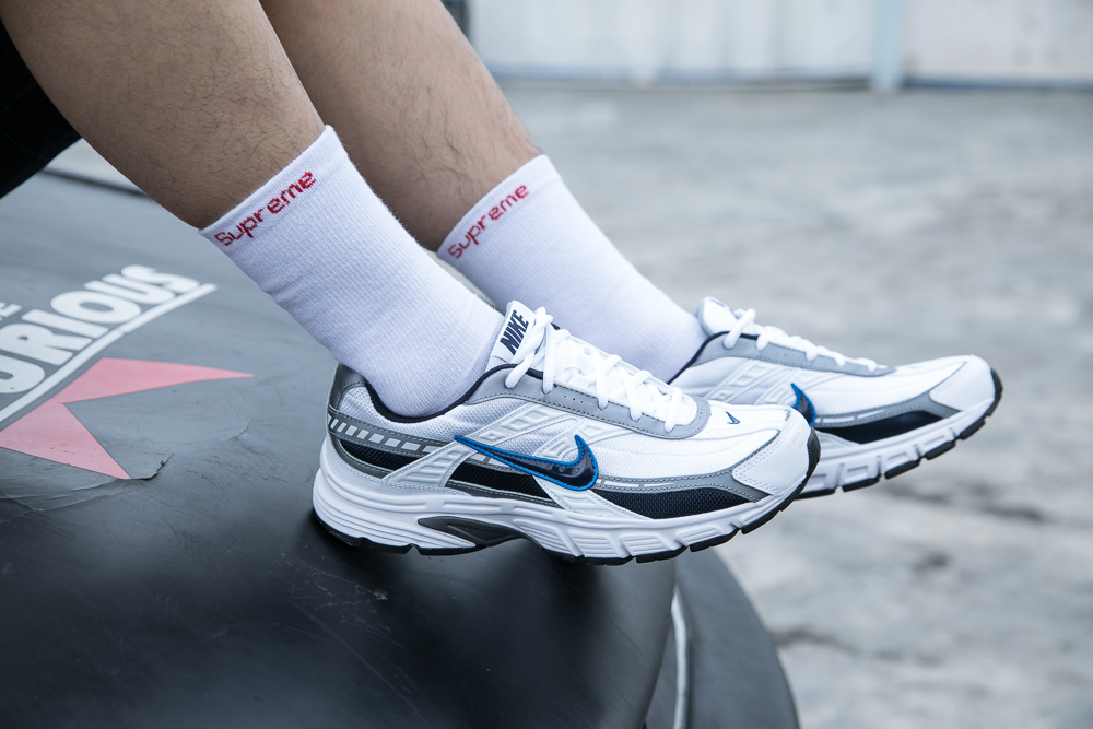 nike initiator on feet