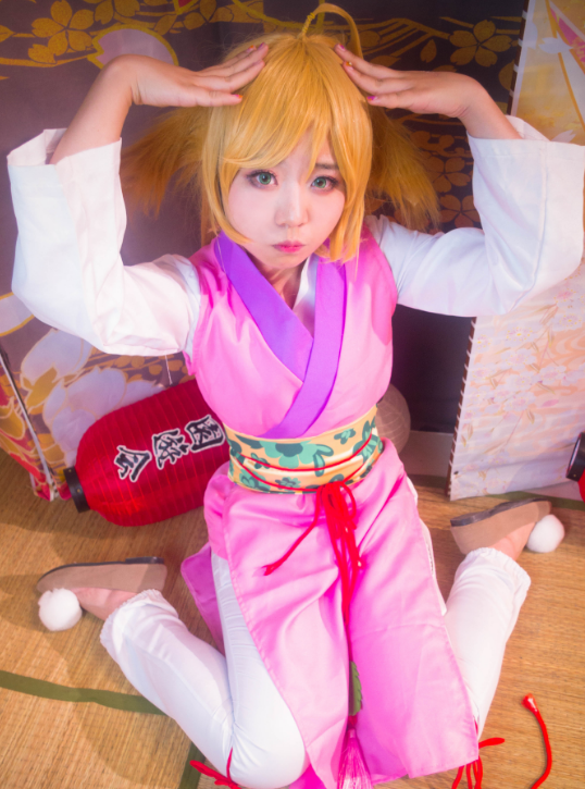 涂山苏苏《狐妖小红娘》cos,娇俏可人的小姐姐