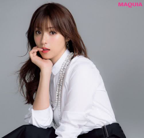 32岁石原里美被爆结婚 身高157的她到底怎么逆袭的 看点快报