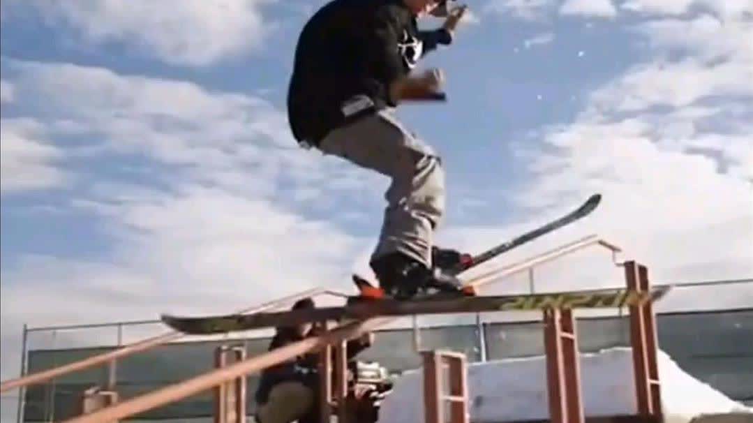 0?fmt=jpg&size=33&h=606&w=1079&ppv=1