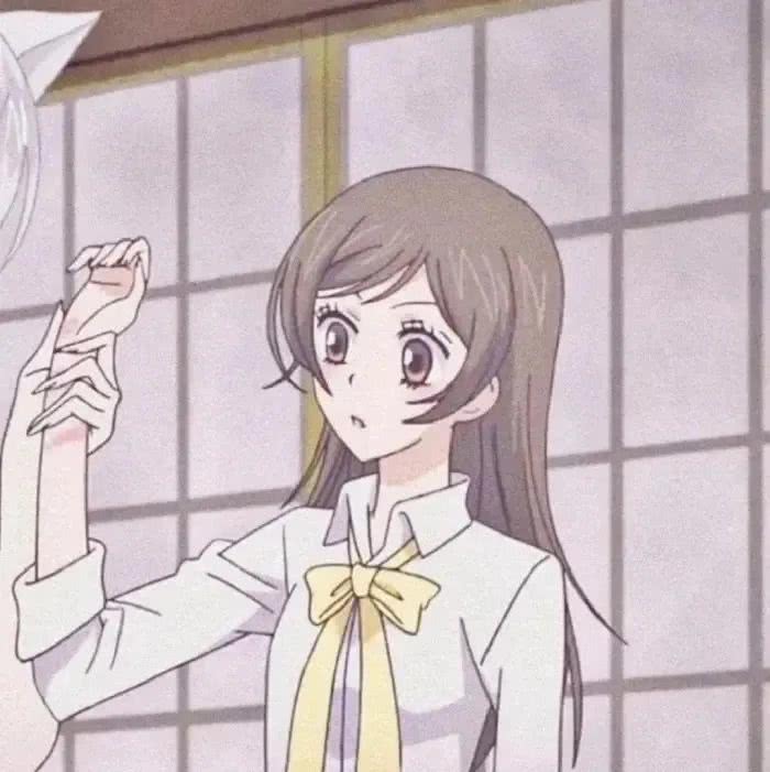 20组超火的巴卫奈奈生情侣头像