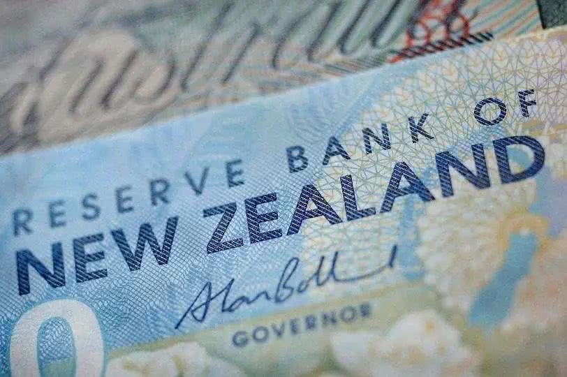 美储联会议纪要_dw15万能式断路器的电动预储能和无预储能的区别_新西兰联储