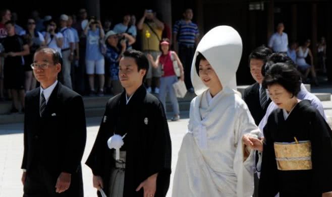 林志玲11月将举行婚礼 会是日式传统婚礼吗 看点快报