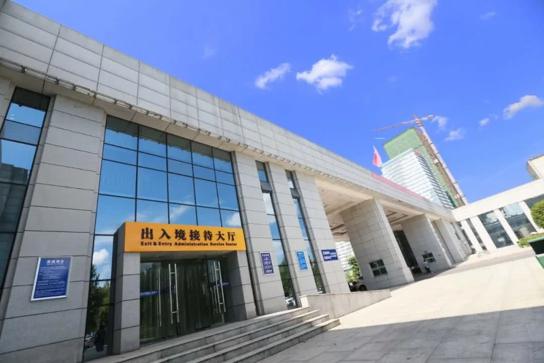 文明窗口单位 点赞 常德市公安局出入境接待大厅被授予 湖南省文明窗口单位 荣誉称号 看点快报