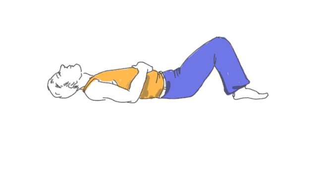 腰椎间盘突出恢复期的锻炼方法 患者先躺在床上,保持仰卧姿势,两个