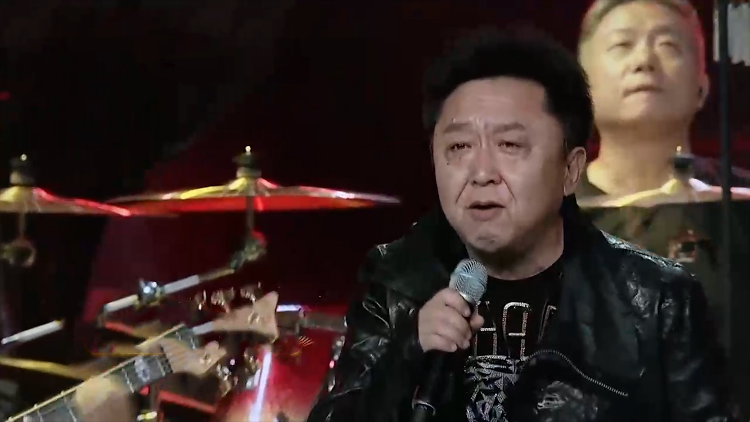 0?fmt=png&size=405&h=422&w=750&ppv=1