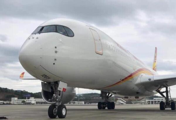 特朗普得知中方的态度后，竟以中国留学生要挟