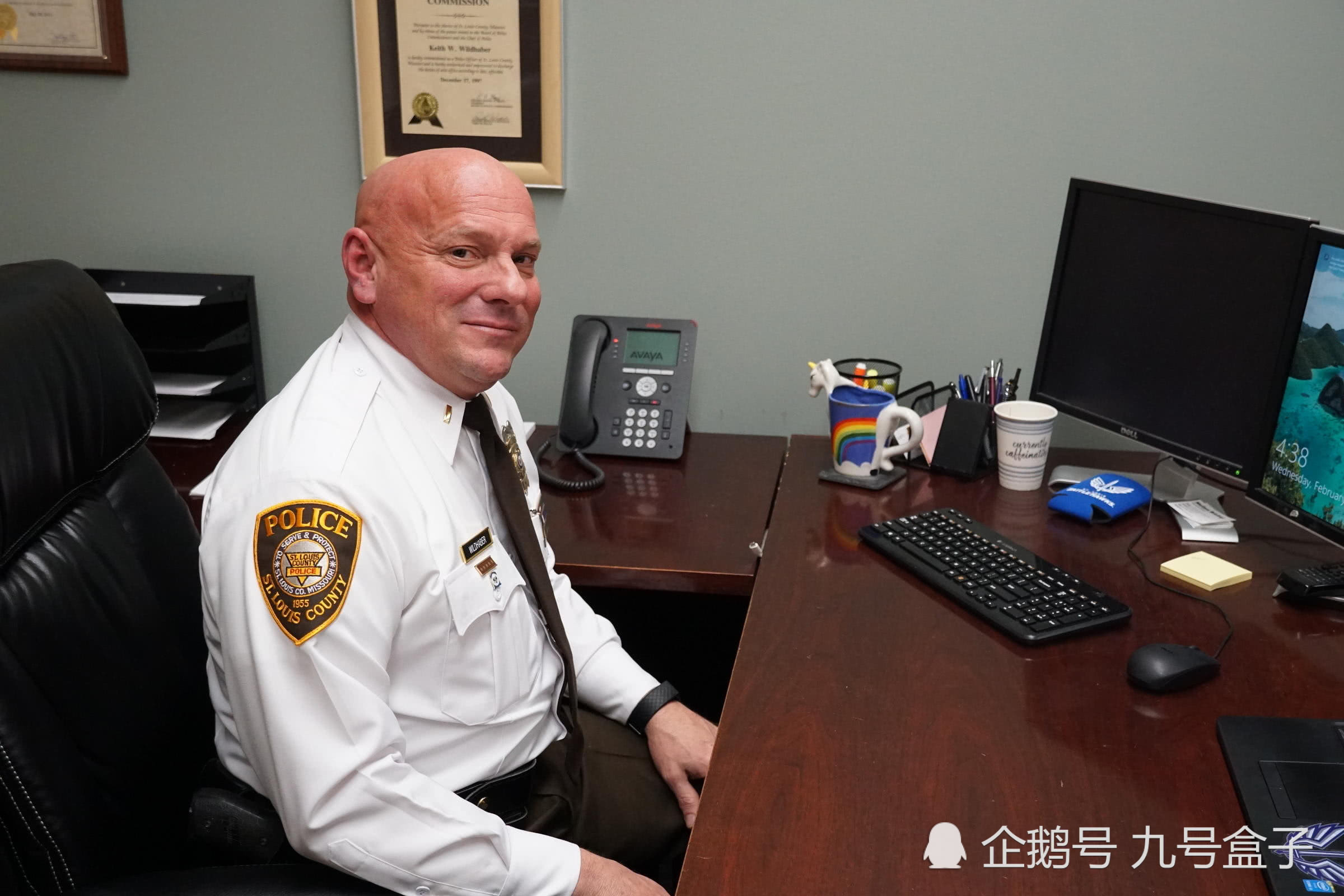 男子23次申请升职被拒怒告上级 获赔7000万还成功晋升 看点快报