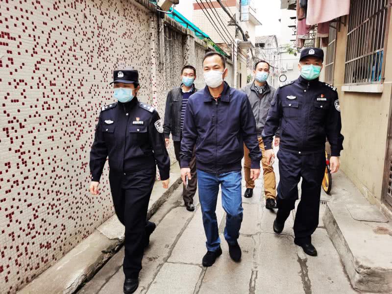 羊城公安十佳女警 廖雪梅 疫情防控同时常规警务工作不降格 看点快报