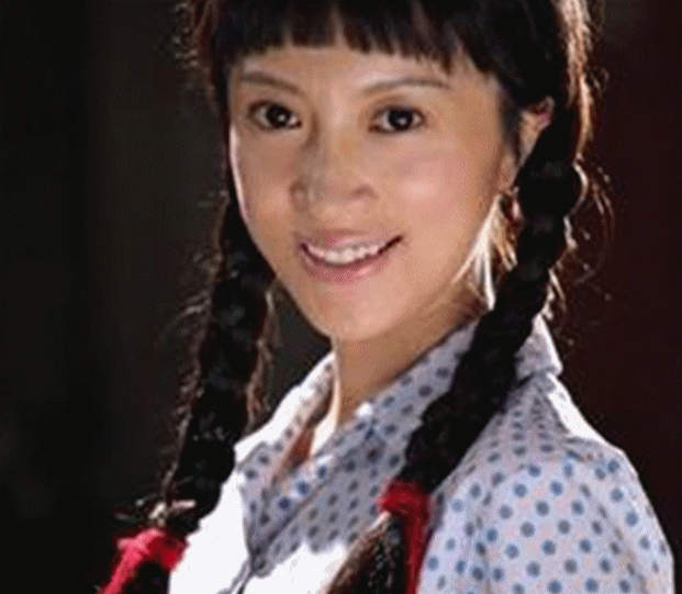 她是《西游记》的孔雀公主,自称太洋气演不了农村人,却被网友爆照打脸