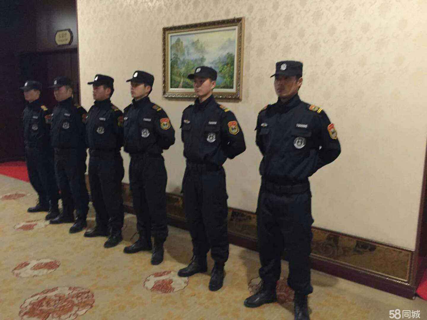 保安月薪不足2000,年轻人却无人愿走,队长:谁也不傻