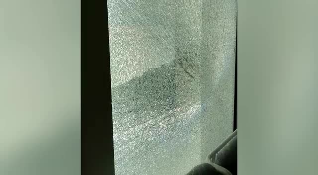 0?fmt=jpg&size=46&rs=34-32&h=352&w=640&ppv=1