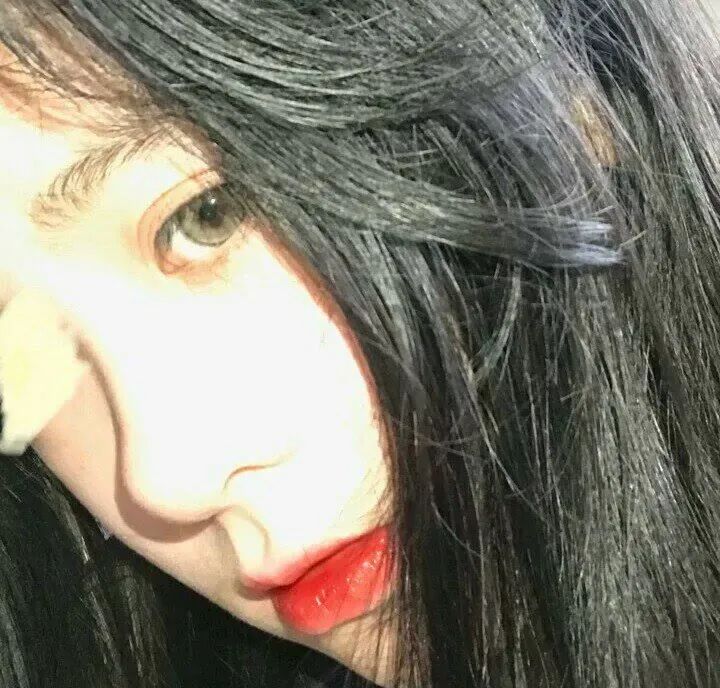 头像:微丧女生头像/难过时用