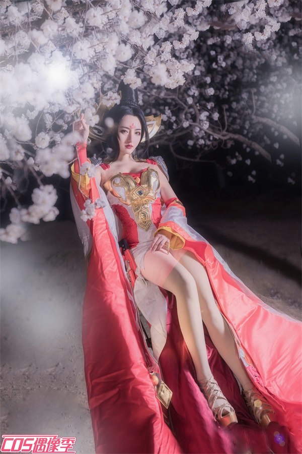 【cos偶像季】第151期:犯我大唐者,虽远必诛——武则天