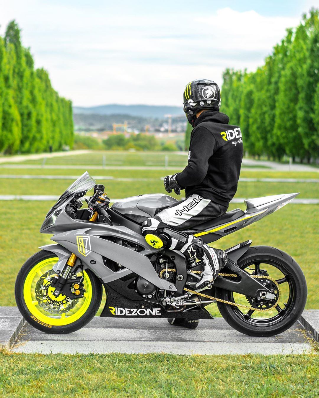 雅马哈 r6,宝马s1000rr 机车美图