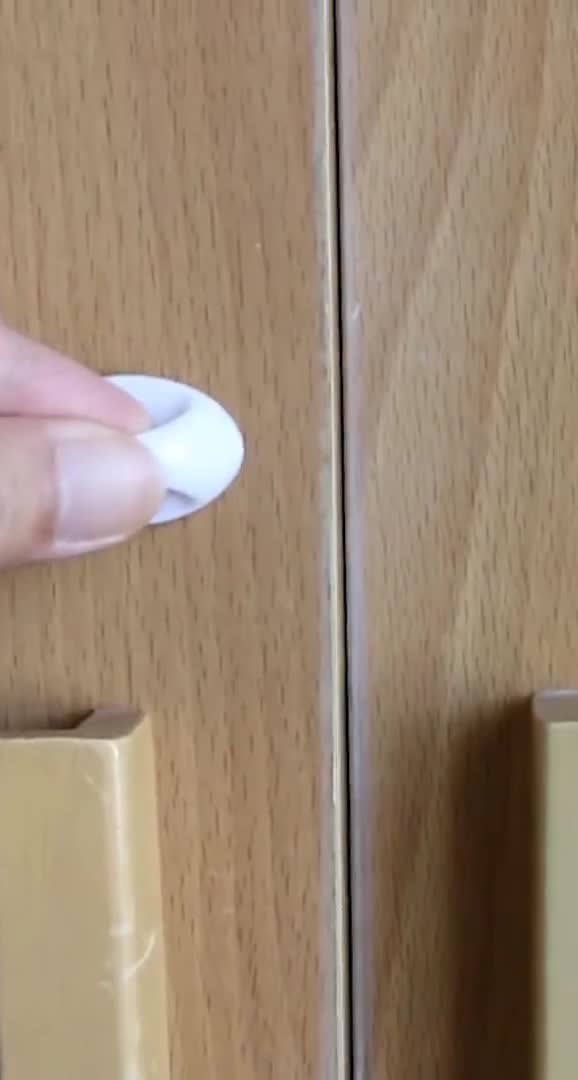 衣柜合叶关不紧怎么办，衣柜柜门关不上合页怎么调-第1张图片-朋成家居生活_生活家