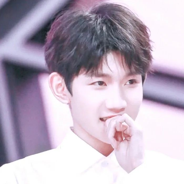 爱豆头像 tfboys王源头像 超酷超帅