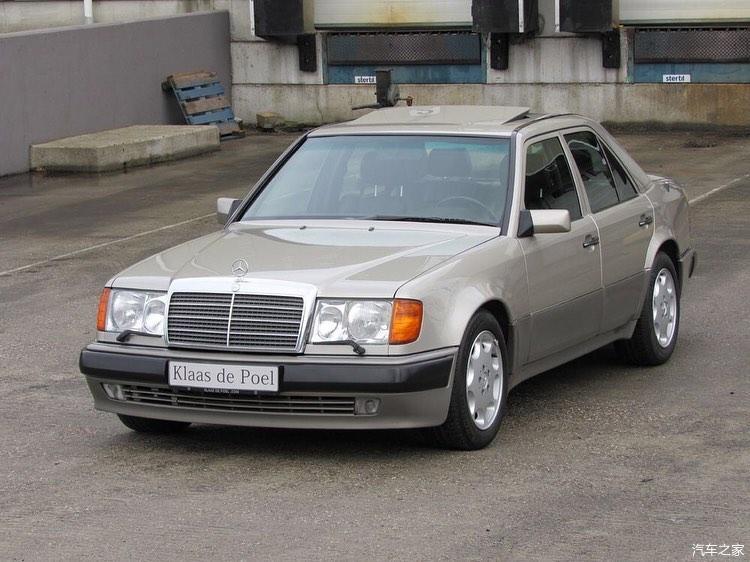 经典车欣赏,1992年奔驰500e w124,这就叫一板一眼的德国车