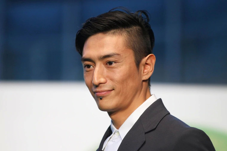 伊势谷友介 腾讯网