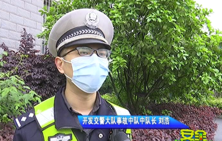 奔驰小车醉驾撞人死亡民警连夜追查肇事者 看点快报