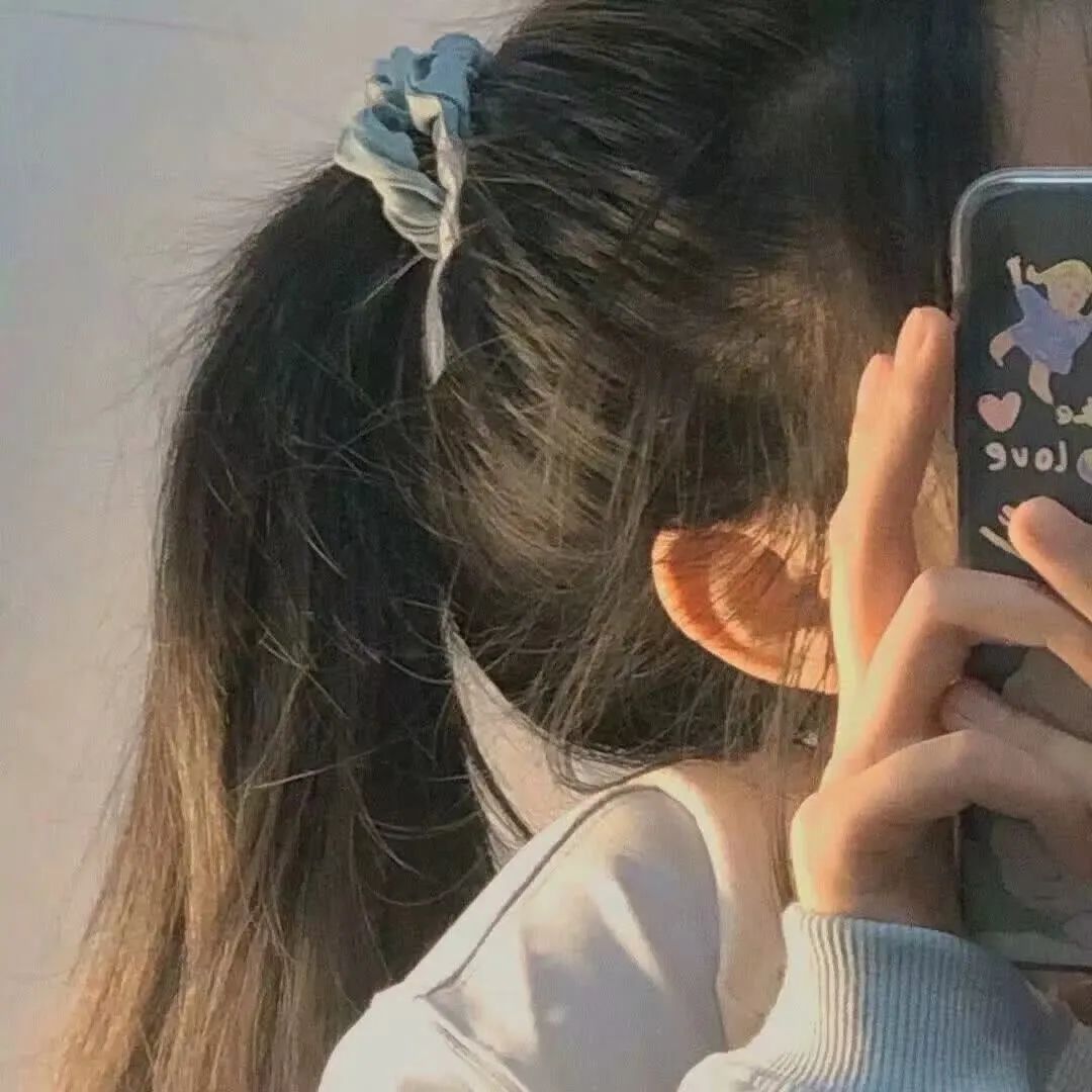 仙女系不露脸女生头像:每个人都有属于自己的一片森林