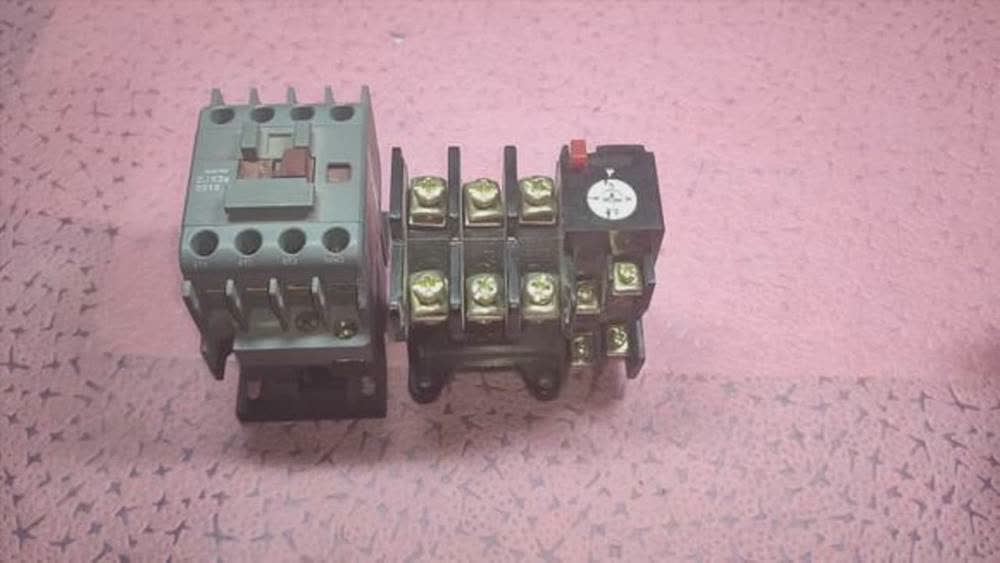 0?fmt=jpg&size=40&h=563&w=1000&ppv=1