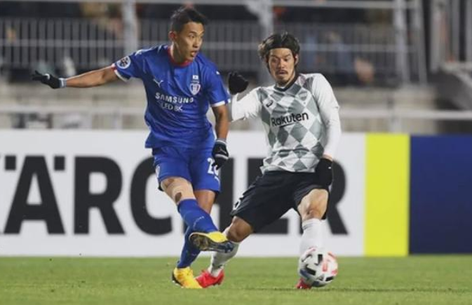 亚冠东亚四强产生，中国和日本各胜出一支球队